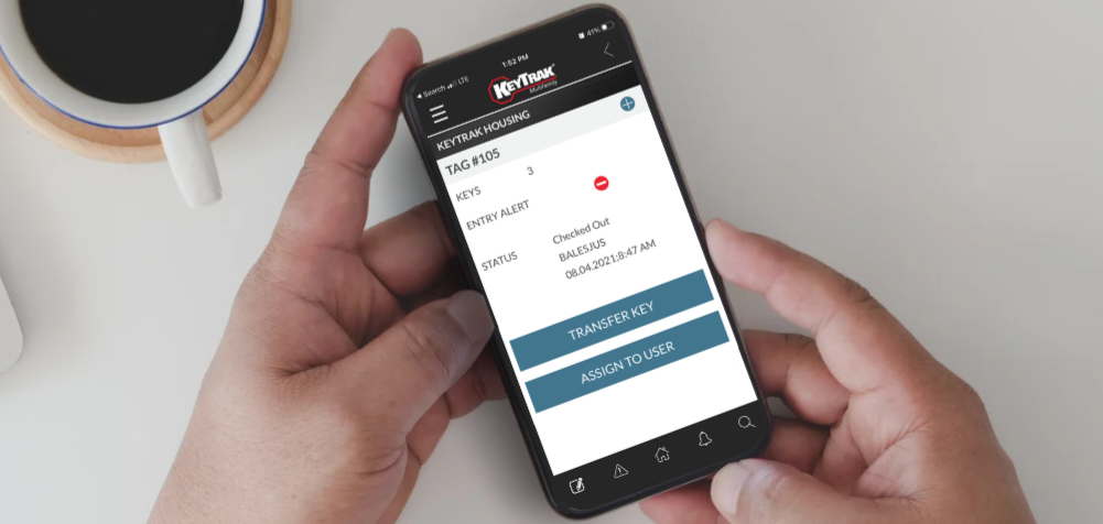 Customer Tip: How to Transfer a Key to Another User With the Mobile App
