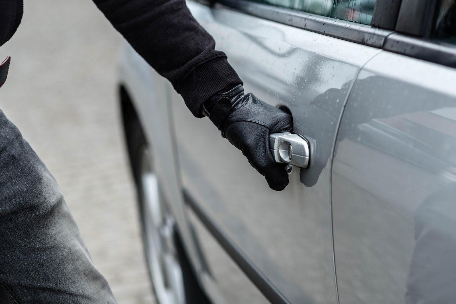 What Your Dealership Needs to Know About Modern Vehicle Theft
